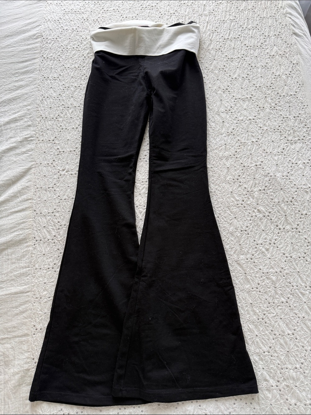 Edikted High-Waist Flared Yoga Pants with Fold-Over Waistband - Black & White